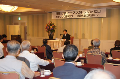 http://past-news.takushoku-u.ac.jp/news/111009open_college02.jpg