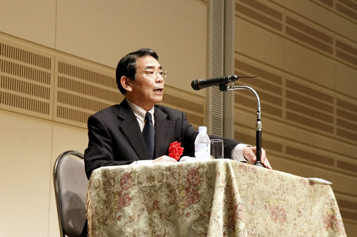 http://past-news.takushoku-u.ac.jp/news/120424watanabe_commemorative-speech01.jpg