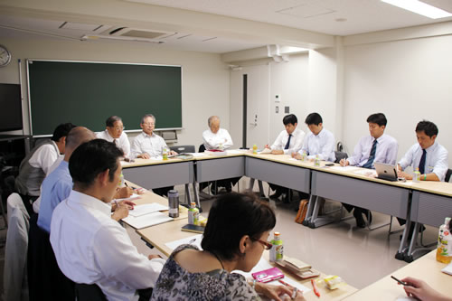 http://past-news.takushoku-u.ac.jp/news/121003local-assemblyman_seminar01.jpg