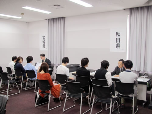 http://past-news.takushoku-u.ac.jp/news/121012u-turn_seminar02.jpg