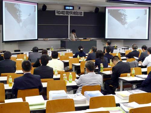 http://past-news.takushoku-u.ac.jp/news/121013alumni-teacher_meeting03.jpg