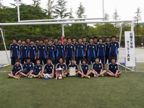 http://past-news.takushoku-u.ac.jp/news/130606soccer-volleyball09.jpg