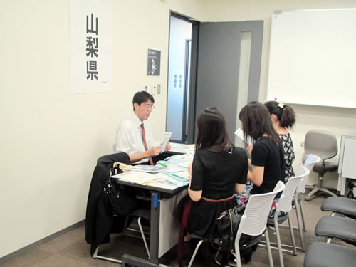 http://past-news.takushoku-u.ac.jp/news/131011u-turn-seminar02.jpg