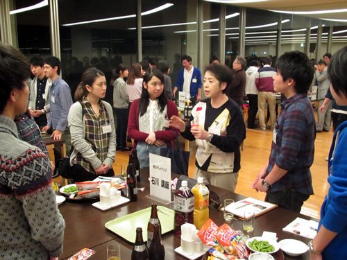 http://past-news.takushoku-u.ac.jp/news/131117career-seminar04.jpg