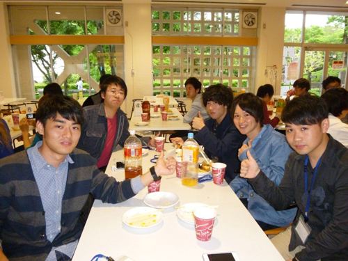 http://past-news.takushoku-u.ac.jp/news/140523tutor-meeting02.jpg