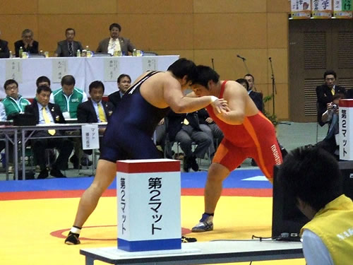 http://past-news.takushoku-u.ac.jp/sports/111113wrestling02.jpg
