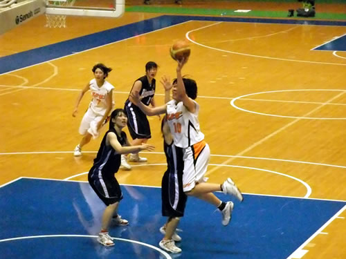 http://past-news.takushoku-u.ac.jp/sports/120109basketball-women01.jpg