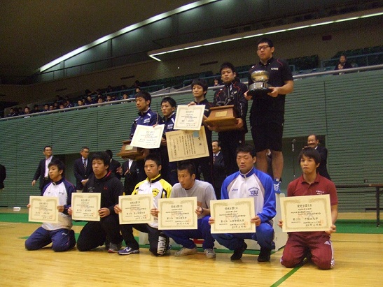 http://past-news.takushoku-u.ac.jp/sports/121019wrestling_01.jpg