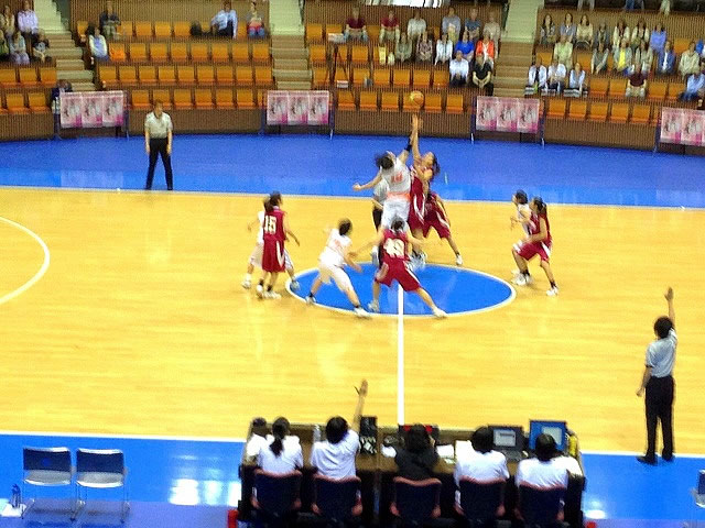 http://past-news.takushoku-u.ac.jp/sports/130519basketball-women.jpg