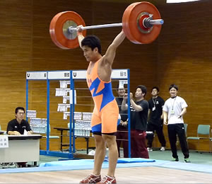 http://past-news.takushoku-u.ac.jp/sports/130519weight-lifting02.jpg