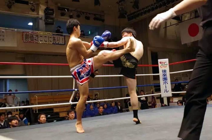 http://past-news.takushoku-u.ac.jp/sports/131130kickboxing.jpg