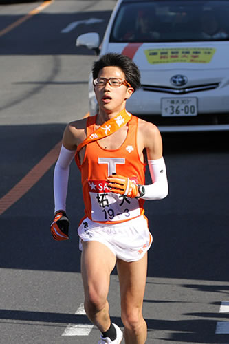 http://past-news.takushoku-u.ac.jp/sports/hakone-ekiden2013_03.jpg
