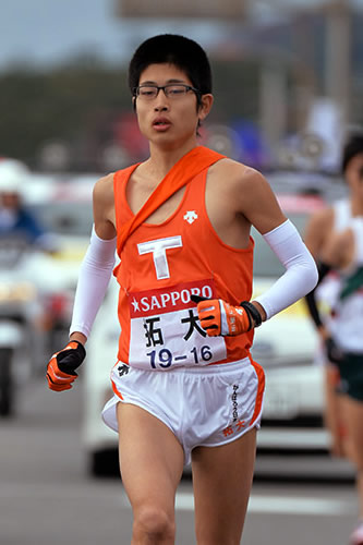 http://past-news.takushoku-u.ac.jp/sports/hakone-ekiden2013_08.jpg