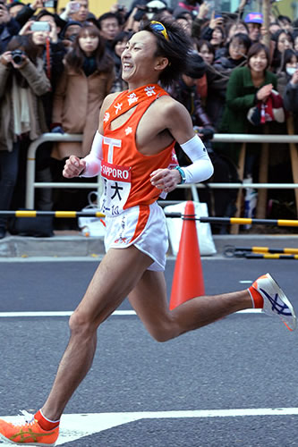 http://past-news.takushoku-u.ac.jp/sports/hakone-ekiden2013_10.jpg